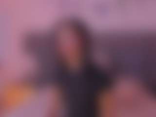 Live cam show with MelissaFoxx - Nipple Piercings on Gym Cam Girls