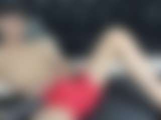 Live cam show with sebas-cat - Brown Eyes on Gym Cam Girls