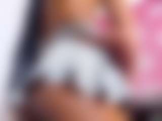 Seks show na żywo z AndreaxDoll
