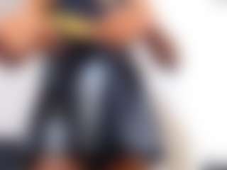 Live cam show with AndreaxDoll - Black Hair on ObeyMaria