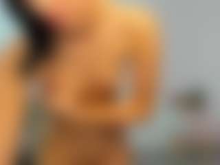 Live cam show with lvmexoxo - Squirt on Latina Girls
