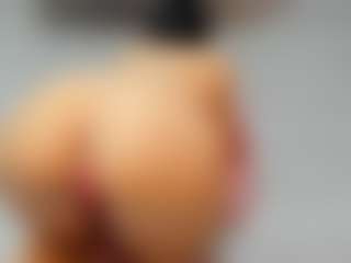 lvmexoxo's Live Sex Cam Show