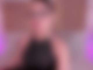 GretaVelvet's Live Sex Cam Show