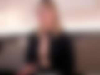 GretaVelvet's Live Sex Cam Show