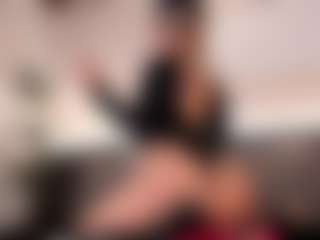 Live cam show with GretaVelvet - Toys on Mixed Magazine Live