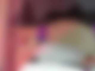 Antonia-Star's Live Sex Cam Show