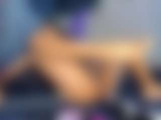 Live cam show with Antonia-Star - Small Tits on Chatstar