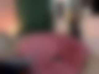 EmmaStone4u's Live Sex Cam Show