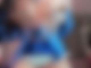 EmmaStone4u's Live Sex Cam Show