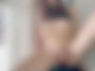 tommi's Live Sex Cam Show