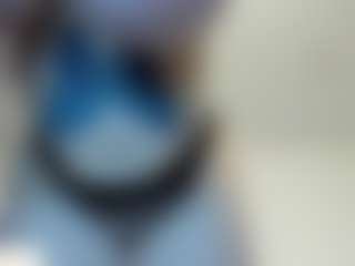 Rabbit_777 MILF webcam performer live streaming