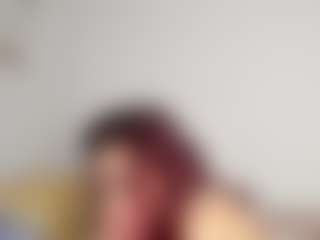 Live cam show with megan-hally - Dildo Or Vibrator on Uber Horny
