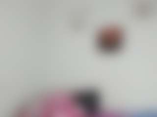 Live cam show with megan-hally - Body Massage on Camsoda