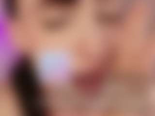 Live cam show with Queenxofxtease - Young Adult on Milfs Live