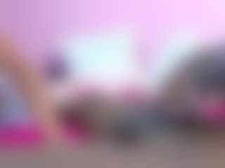 Live cam show with Fariana and my sexy gfs - Tease on Fling VIP Chat
