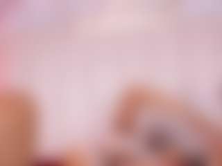 Live cam show with LovelyEyess - MILF Teen (18+) on luckytryst.com