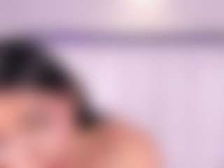 LovelyEyess's Live Sex Cam Show
