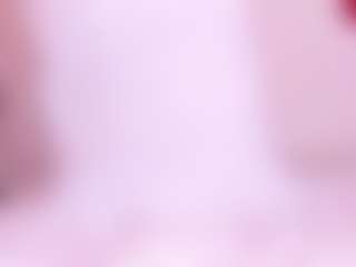Live cam show with LovelyEyess - Average on Hubzter Live