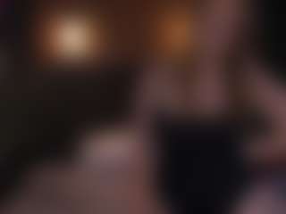 CrystallPaws's Live Sex Cam Show