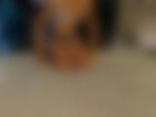 Live cam show with Malvina - Kinky on 1on1-livenow