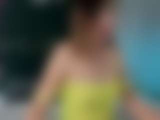 Live cam show with Malvina - Fetish Brown Hair on Camversity