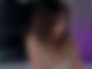 Live cam show with Malvina - Smoking on sexytreat.net