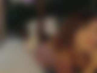 Live cam show with Malvina - BBW Amateur on StripNow