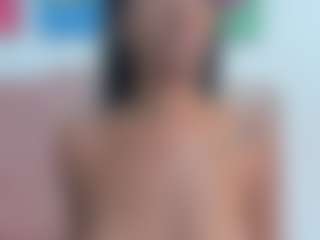 Live cam show with miss-nahomi - Thin on xfollow cams