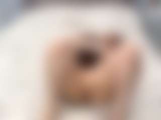 Akemi's Live Sex Cam Show
