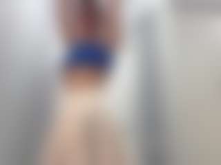 Akemi's Live Sex Cam Show