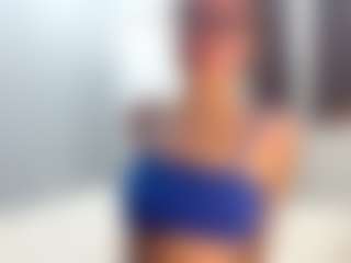 Live cam show with Akemi - Small on Camsoda Late Night