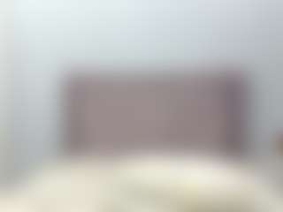Live cam show with Akemi - Small on Dolls Live