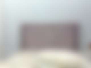Live cam show with Akemi - Small on CamwithHer