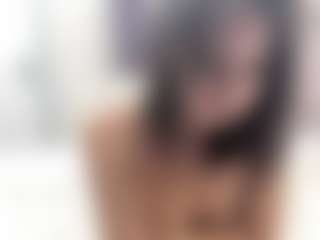 Live cam show with Akemi - Tittyfuck on Camsoda