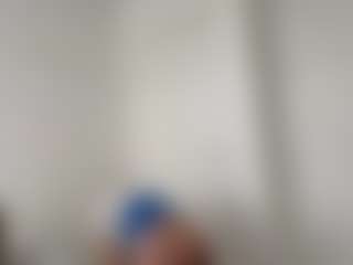 Akemi's Live Sex Cam Show