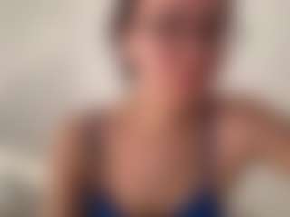 Live cam show with Akemi - Yoga on live.xheat.ai