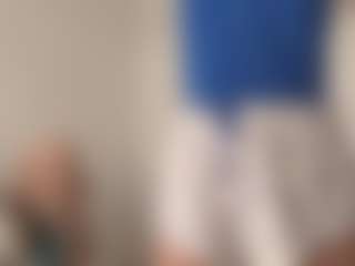 Akemi's Live Sex Cam Show