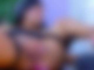 Aliisson-Cooper's Live Sex Cam Show
