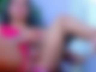 Aliisson-Cooper's Live Sex Cam Show