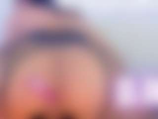 Aliisson-Cooper's Live Sex Cam Show