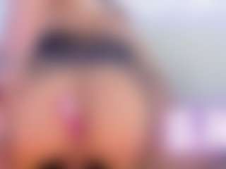 Aliisson-Cooper's Live Sex Cam Show