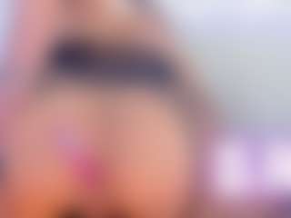 Aliisson-Cooper's Live Sex Cam Show