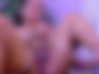 Live cam show with Aliisson-Cooper - Brown Hair on Camsoda