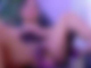 Aliisson-Cooper's Live Sex Cam Show