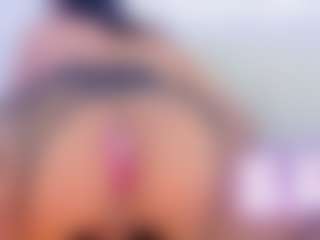 Aliisson-Cooper's Live Sex Cam Show