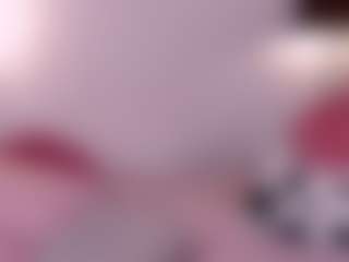 Live cam show with KellyWebster - Pornstar Asian on Dolls Live