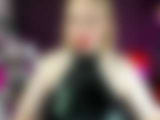 Live cam show with AnnaMaxwell - Cuck on Mixed Magazine Live
