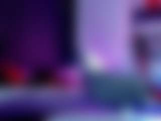 Live cam show with AnnaMaxwell - Boots on SquirtSoMuch