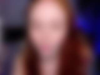 Live cam show with MayaLight - Flirty on CamwithHer