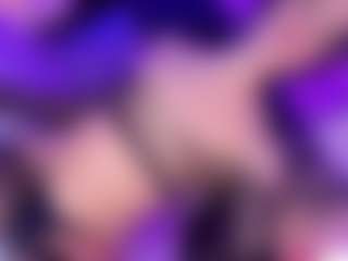 Live cam show with Daniela-Ember - Brown Eyes on CamClone